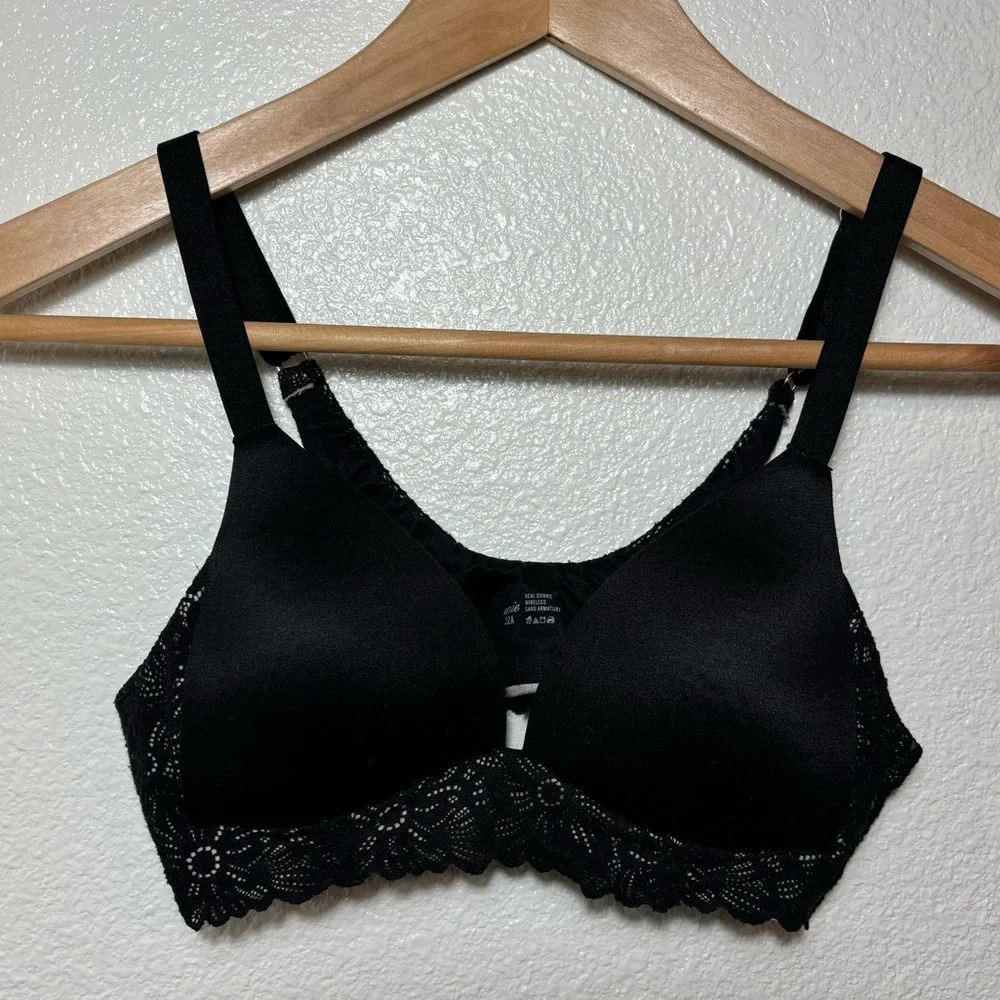 Aerie Real Sunnie Wireless Lightly Lined Blossom Lace Bra Size 32A Black